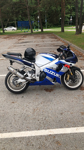 Suzuki GSX-R1000 (4 фото из 4)
