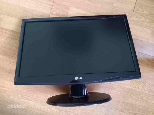 Monitor LG W2243S-PF
