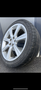 Subaru Enkei veljed R17 (1 foto / 6)