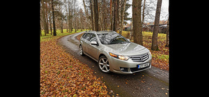 Honda accord tourer (7 foto / 7)