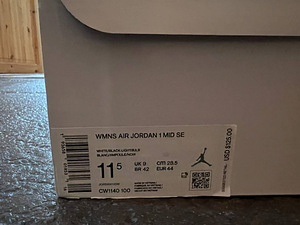 WMNS AIR JORDAN 1 MID SE 'LIGHTBULB' (5 foto / 5)