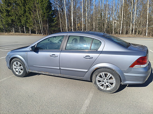 Продам Opel astra 2008 (2 фото из 9)