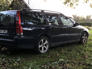 Volvo V70 Diisel Manuaal Euro3 ÜV.08.2024 (6 foto / 14)