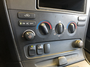 Volvo V70 Diisel Manuaal Euro3 ÜV.08.2024 (14 foto / 14)