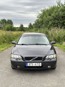 Volvo S60 2001 (5 foto / 13)