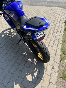 2010 Yamaha YZF R-125 (7 foto / 10)
