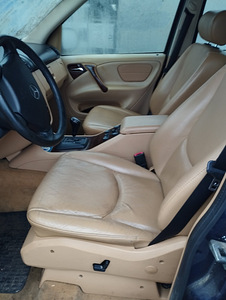 Mercedes ML320 W163 varuosad (10 foto / 10)