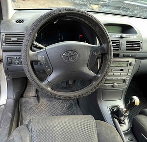 TOYOTA AVENSIS T25 VARUOSAD (5 foto / 8)
