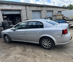 OPEL VECTRA 1,9D 110 КВт, ЗАПЧАСТИ (6 фото из 8)