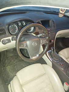OPEL INSIGNIA 2.0D 96KWT, VARUOSAD (3 foto / 9)