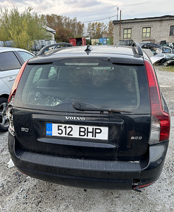 VOLVO V50 2,0D VARUOSAD (6 foto / 10)
