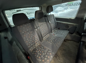 MERCEDES BENZ VIANO W639 2,2 D VARUOSADEKS (7 foto / 10)