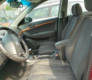 HYUNDAI SONATA 2,0B VARUOSAD (6 foto / 8)