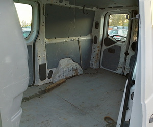 PEUGEOT EXPERT 2015A, 2,0 DIISEL, VARUOSAD (8 foto / 10)
