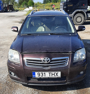 TOYOTA AVENSIS 2,2 D-KAT, VARUOSAD