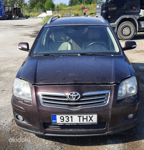 TOYOTA AVENSIS 2,2 D-KAT, VARUOSAD
