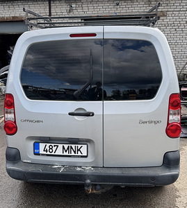 CITROEN BERLINGO 1,6 BENS 66 KWT, VARUOSAD (5 foto / 10)