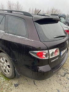 Mazda 6 2,0 bens automaat, VARUOSAD (5 foto / 10)