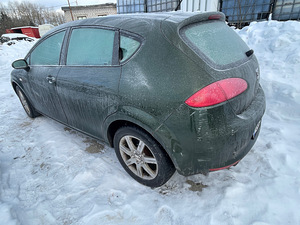 SEAT LEON 1,6 75 KWT, VARUOSAD (5 foto / 10)