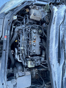 MAZDA 5 2,0 DIISEL 81 KWT, VARUOSAD (3 foto / 10)