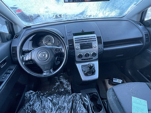 MAZDA 5 2,0 DIISEL 81 KWT, VARUOSAD (4 foto / 10)