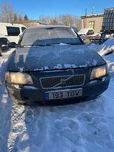 VOLVO S80 2,9 BENS, AUTOMAAT, VARUOSAD (1 foto / 10)