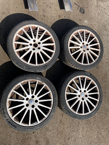 VOLVO V70 R18 (1 foto / 5)