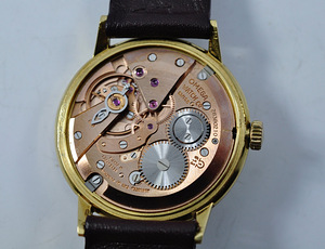 Omega Geneve 18k. (4 foto no 5)