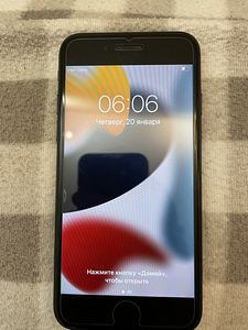 iPhone се 128 (3 фото из 3)