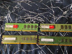 2x2GB ja 2x1GB DDR2 PC2-6400U 800Mhz ram (1 foto / 3)