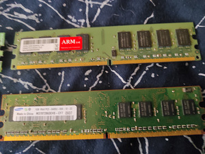 2x2GB ja 2x1GB DDR2 PC2-6400U 800Mhz ram (3 foto / 3)
