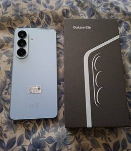 Samsung Galaxy S26 5G 12/256GB (3 foto / 6)