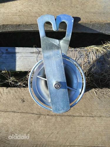 Kaablivedamise rull ehk blokk