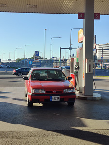 Nissan Primera SLX 85kw 1994 (1 foto / 12)