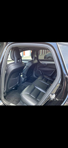 Volvo S90 (8 фото из 9)