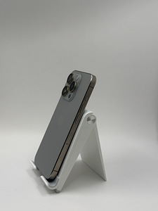 iPhone 15 Pro 256GB Natural Titanium - Battery health 88% (4 foto / 8)