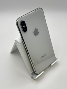 Apple iPhone Xs 256GB - Silver (Grade B) (4 foto / 6)