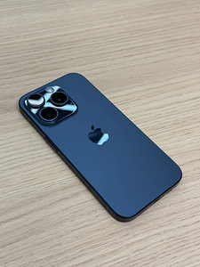 Apple iPhone 15 Pro 256GB - Blue Titanium (Grade A+) (1 foto / 5)