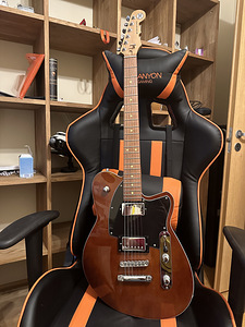Reverend Charger HB Violin Brown (1 foto / 4)
