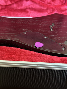 Ibanez RGR652AHBF (9 foto / 10)