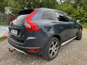Volvo XC60 Polestar 2.4 D5 158 kW (12 foto / 15)