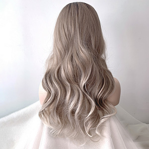 UUS! Parukas ash blonde (4 foto / 6)