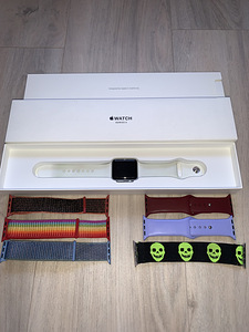Apple Watch Series 3 38mm Silver Aluminium (1 foto / 2)