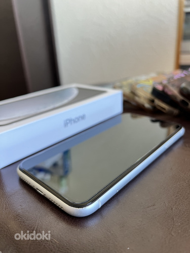 iPhone XR 64 GB White +glass, cases (foto #3)