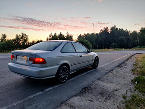 Honda Civic Coupe 1.6 '97 (1 foto / 2)