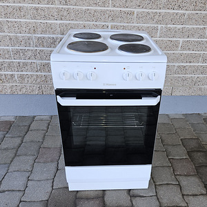 Müüa elektripliit Hansa, 67 L, valge, peaaegu uus (1 foto / 3)