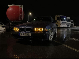 BMW e39 (2 foto / 6)