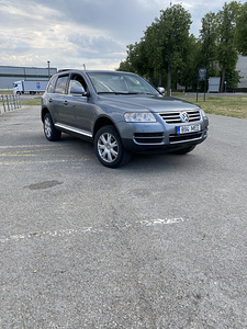 Volkswagen touareg (1 foto / 6)