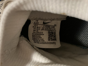 Nike jalgpalli jalatsid / putsad /sokiga muruputsad, nr 36.5 (5 foto / 5)