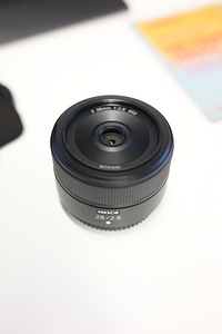 Nikon Z 28mm/2.8 (1 foto / 2)